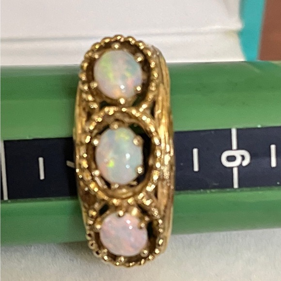 Vintage 14k gold opal ring size 6.75 - Picture 8 of 10